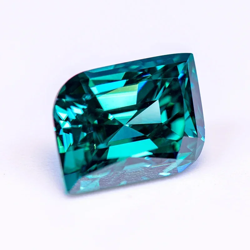 Moissanite Stone Leaf Cut Gemstone Primary Color Emerald Green Lab Created Diamond for Charms Women Jewelry with GRA Certificate