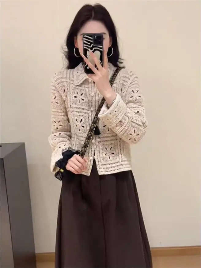 

Korean Style Hollow out Hook Flower Loose Fit Slimming Small Collar Shirt Women's Fashion Autumn New Arrival Casual Top
