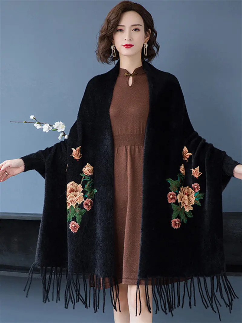 

Ethnic Style Fashion Embroidery Fringe Irregular Cape Shawl Women's Knitted Cardigan Imitation Mink Fleece CLoak Coat T1248