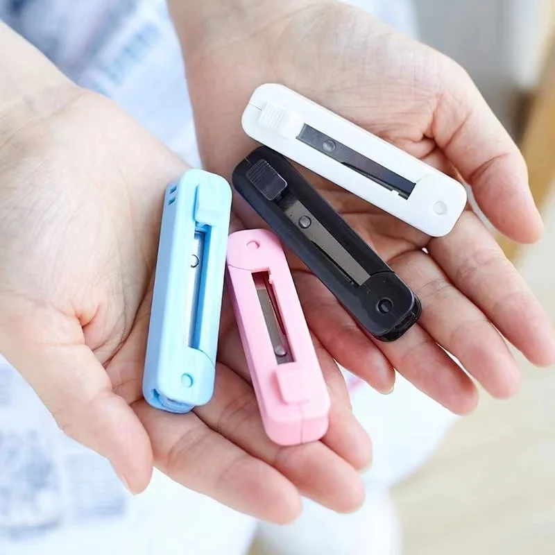 Aesthetic stationery kawaii things for school office gadgets folding scissors for diy children's Mini scissors desk accessories