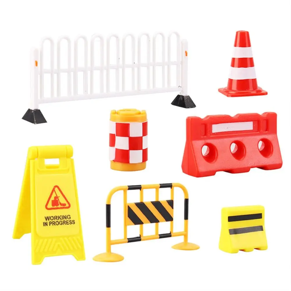 24/40/62PCS Gift Early Teaching Parking Crossbar Road Block Fences Road Signs Mini Traffic Cones Street Scene Model