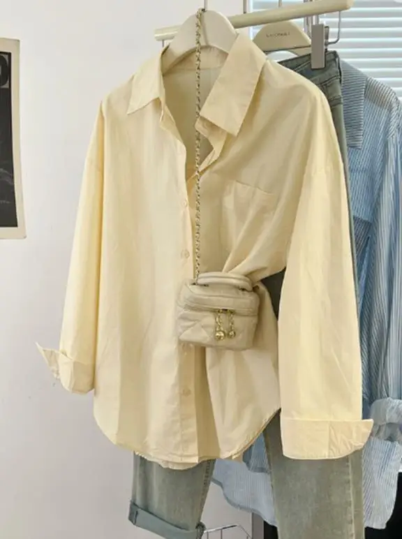 

Women's Shirt Classic Spring and Summer Style Fresh Sweet Commuting Solid Color Lapel Button Front Loose Long Sleeved Shirt
