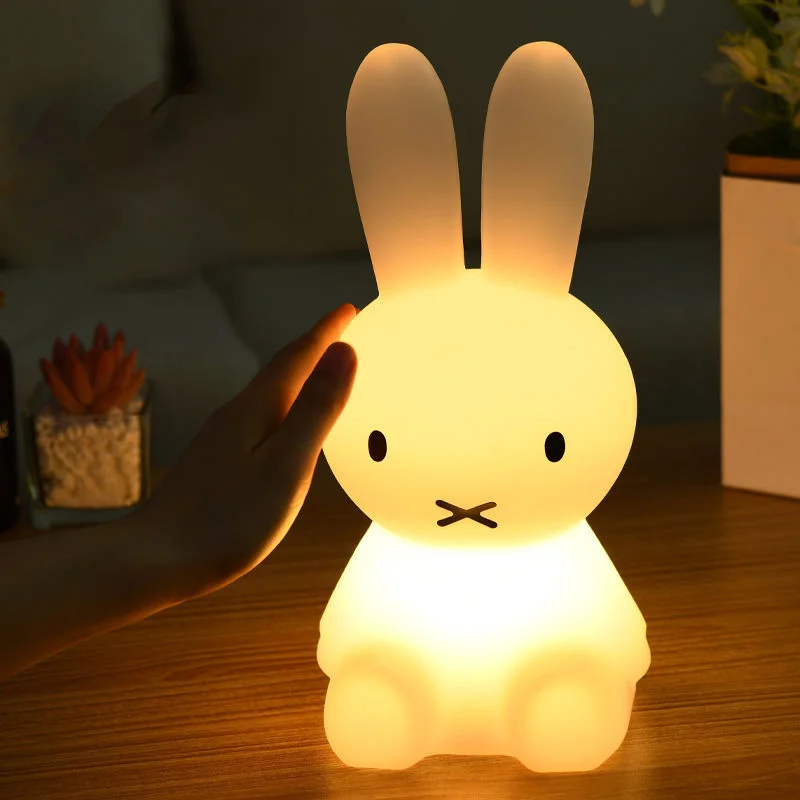 Criativo miffy luz da noite bonito dos desenhos animados de carregamento acessórios decoração para casa cabeceira quente luz da noite kawaii anime brinquedos presentes da menina