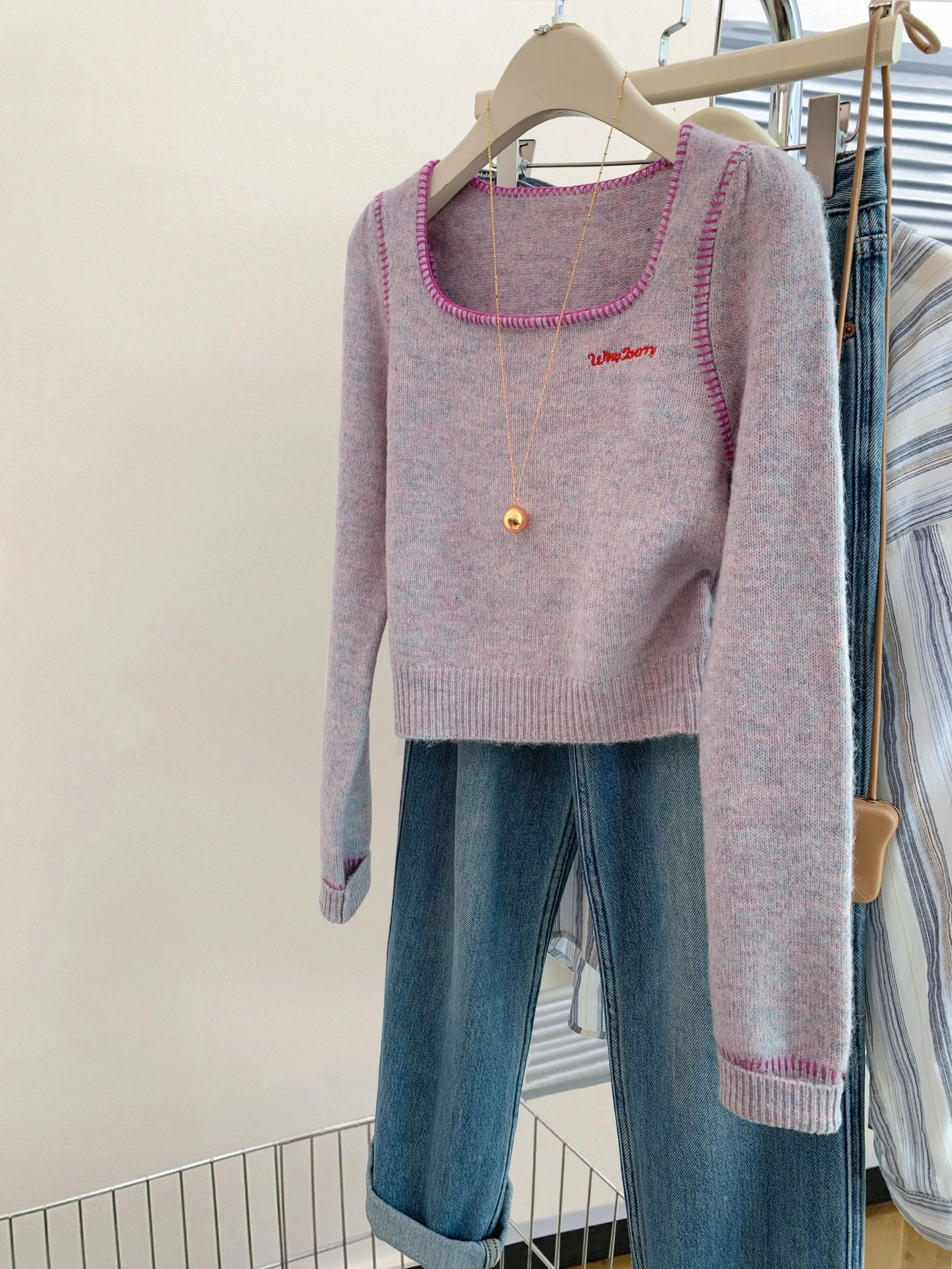 

Square Neck Short Knitted Sweater For Women Spring Autumn Winter Splicing Color Design Sense Pullover Base Sweater New Top