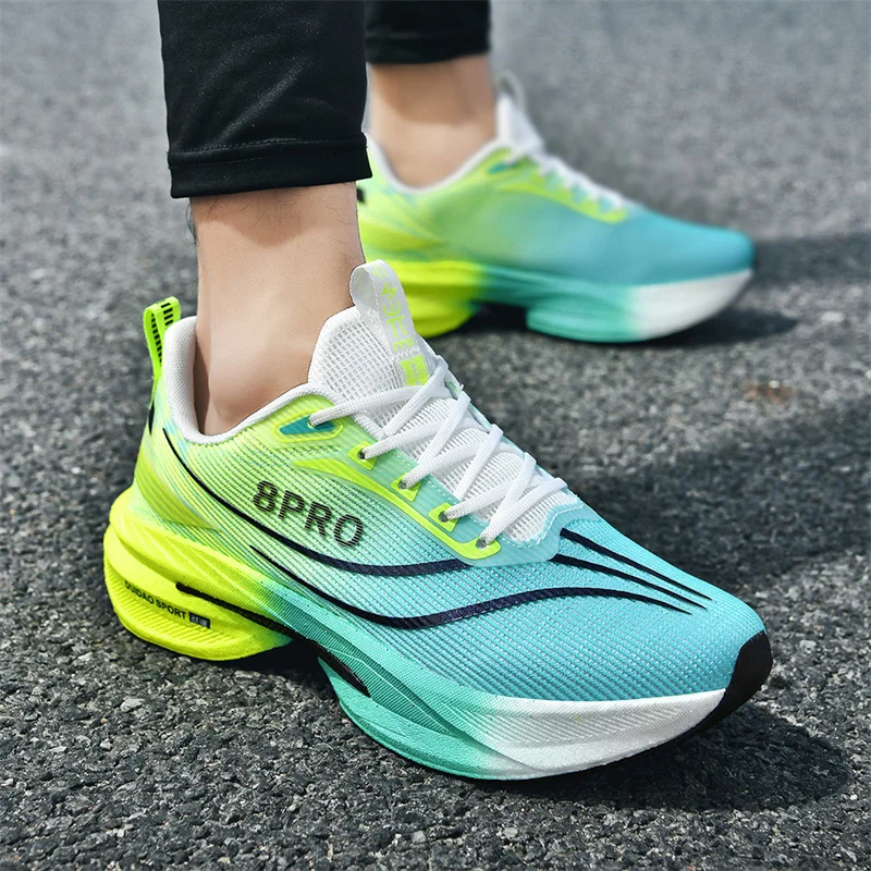 أحذية الجري الرجالية أحذية رياضية خفيفة الوزن قابلة للتنفس للرجال مريحة ومقاومة للاهتراء ومضادة للانزلاق أحذية رجالية غير رسمية