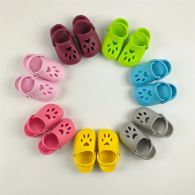 2PCS/Pair Lovely Cute Sandal Slipper Plastic Foam Rubber 3D Beach Shoes Pet Shoe Keyring Mini EVA Little Croc Shoe Keychains