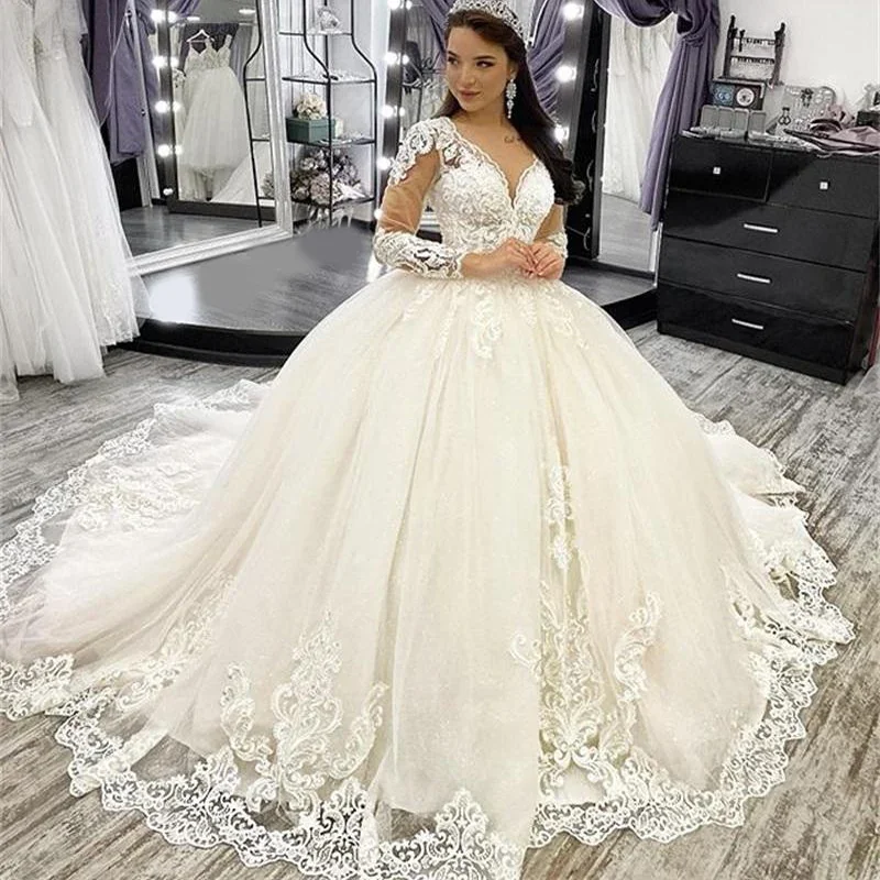 Customzied 2024 Luxury Lace Wedding Dresses Ball Gown V Neck Long Sleeves Appliqued Tulle Chapel Bridal Gown Custom Made Robes