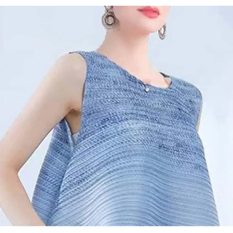 Fashion Summer New Pleated Two Piece Set Women's O Neck Sleevess Tops Vest + High Waist Casual Spliced Tassel Skirt Ladies Suits