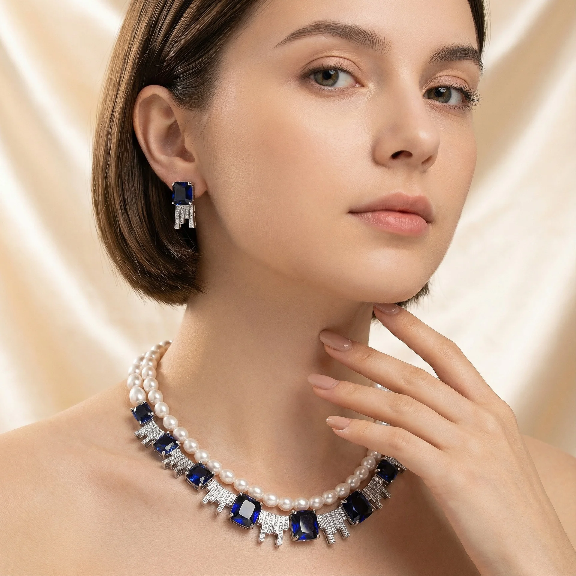 

Hot Niche Design Double Layer Pearl Zircon Jewelry Set Luxury Clavicle Chain Fashion Women Accessories