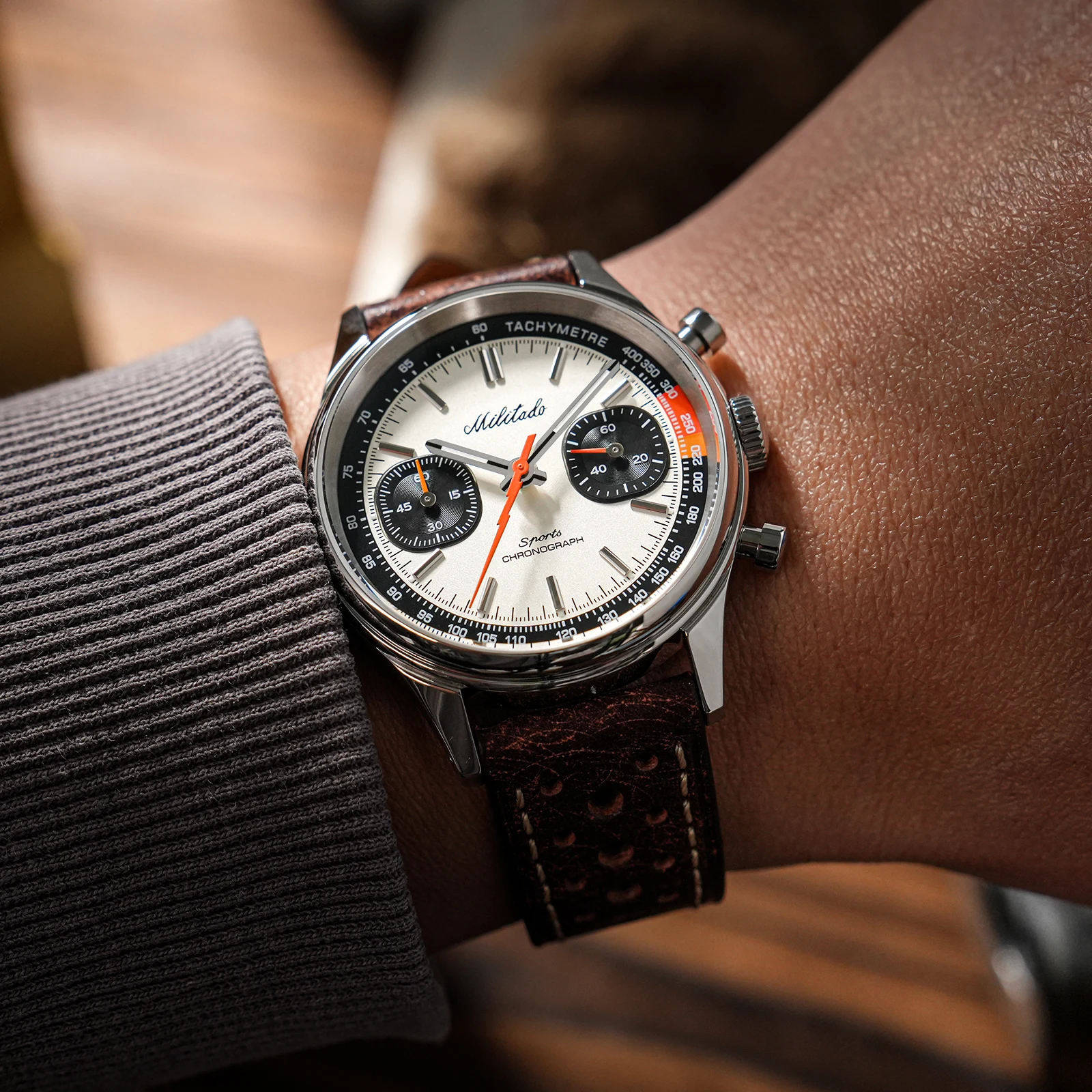 Militado ML23 Sports Chronograph Watches Miyota 6S21 Quartz Watch Panda Dial Sapphire BGW9 Waterproof 40Mm Retro Leather Strap - view 5