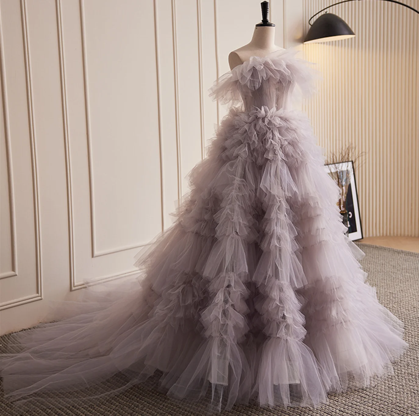 

A-Line Strapless Tiered Ruffle Tulle Long Prom Dresses Evening Gowns Princess Prom Dress Ball Gown