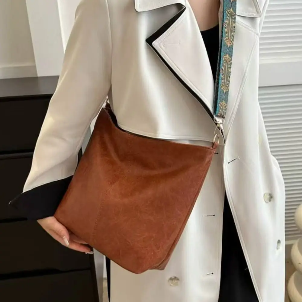 

Ins Elegant PU Leather Tote Bag Zipper Korean Style Vintage Shoulder Bag Handbag Large Capacity Bucket Bag Outdoor