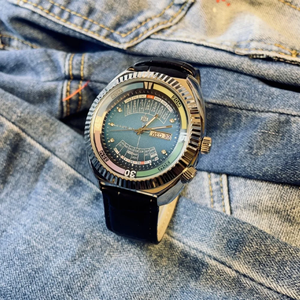 Image of Retro-Herren-Quarzuhr mit wasserdichtem Kalenderfenster, farbenfroher Lünette, Lederarmband, klassischem Stil, Business-Casual-Uhr für Herren, perfektes Geschenk für den Geburtstag von Freund, Ehemann