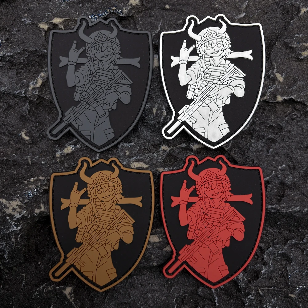 Ein Wikinger-Krieger-PVC-Patch-Abzeichen mit im Dunkeln leuchtendem Effekt, Klettverschluss auf der Rückseite, geeignet zum Dekorieren von Taschen, Rucksäcken, Westen und Kleidung