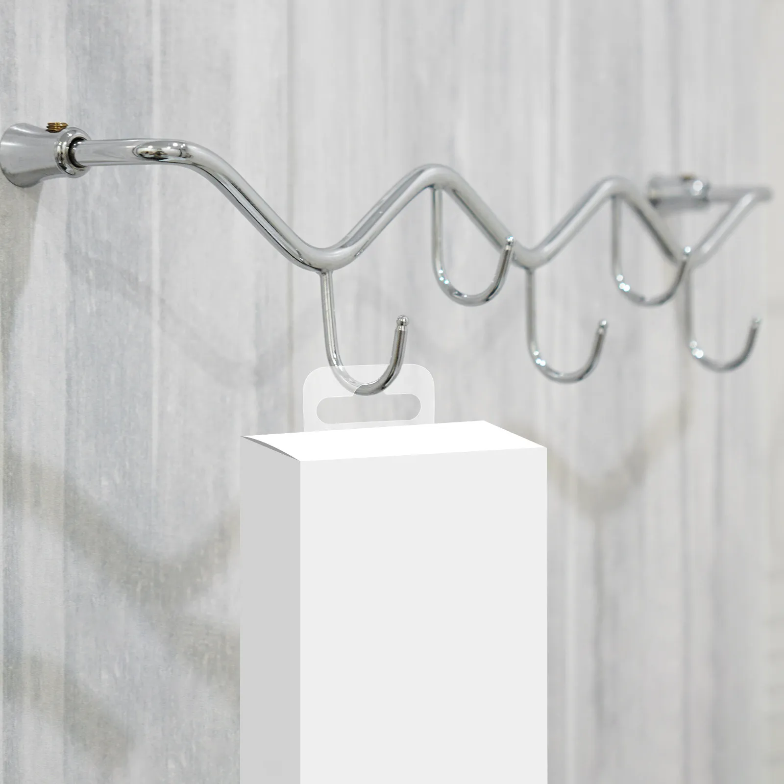 

300Pcs Clear Sticky Hang Tabs Plastic Label Hooks Hole Self-Adhesive Display Tabs Retail Store Organization