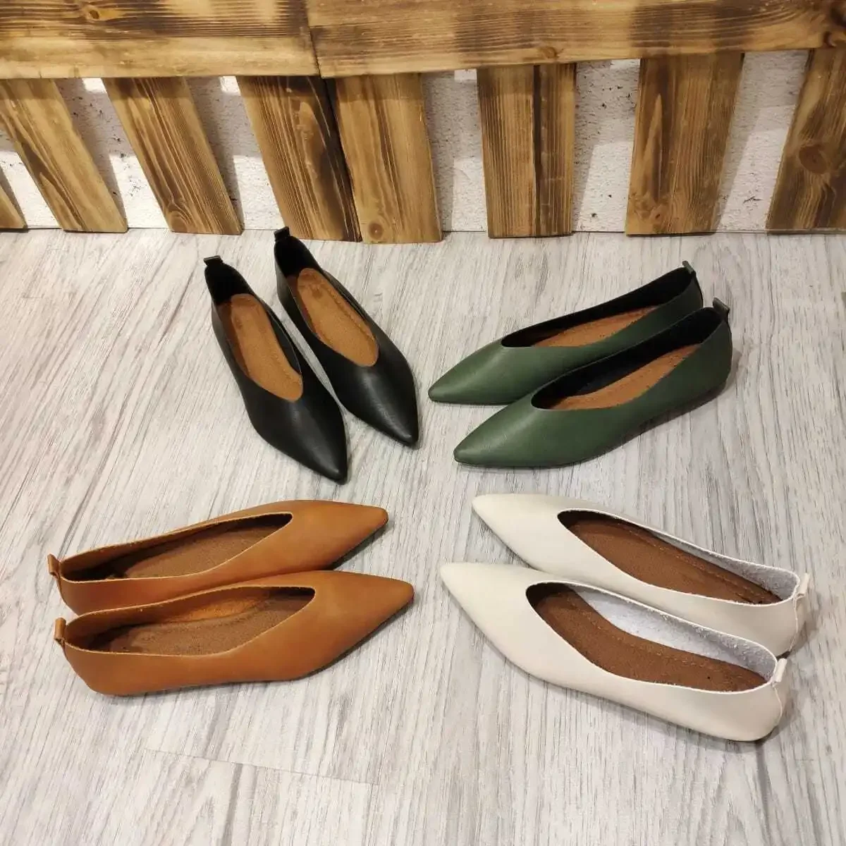 Korean Style Large Size Flats for Women, Pointed Toe Shallow Mouth Flat Heels  Available in Small Sizes 31 32