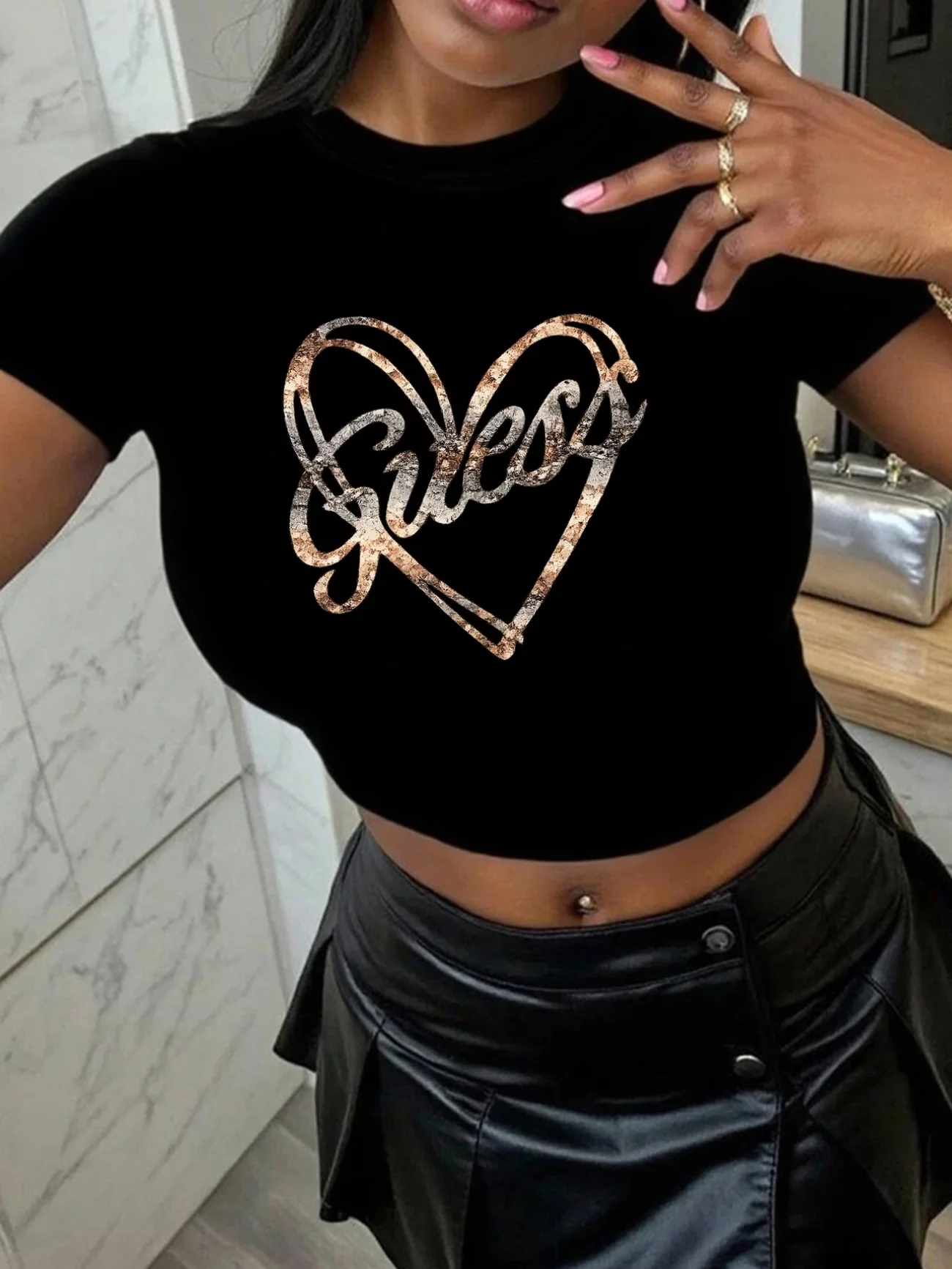 Lady Cool Girl Short Sleeve Heart Retro Print Round Neck T-Shirt, Tight and Sleeveless, Women's Clothing