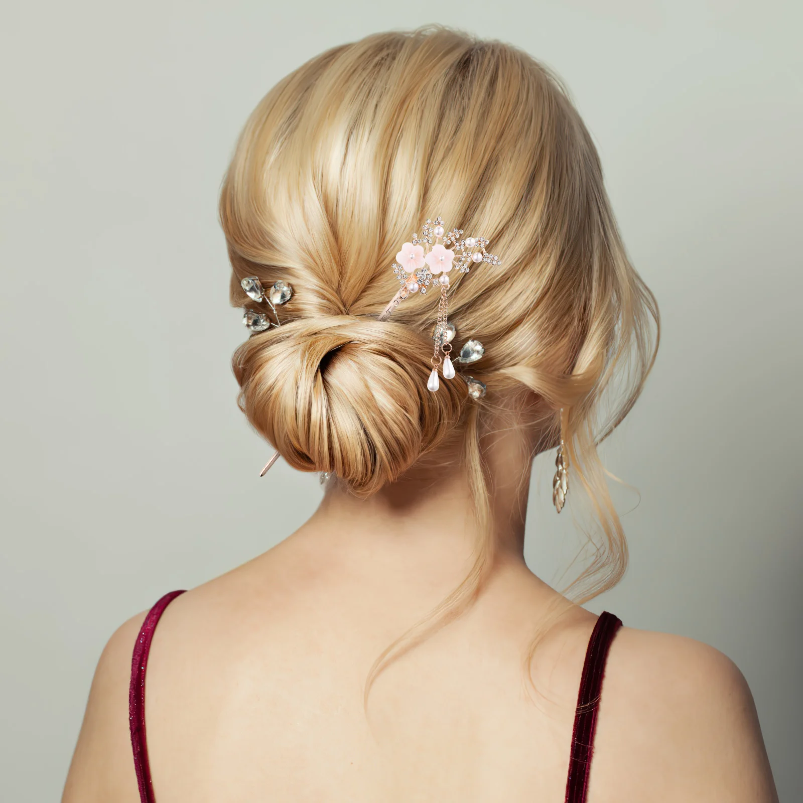 

2 шт., китайские палочки для волос с жемчугом, бусины из сплава со стразами, цветы, кисточки, аксессуары для волос, винтажный стиль для булочки, свадебной вечеринки