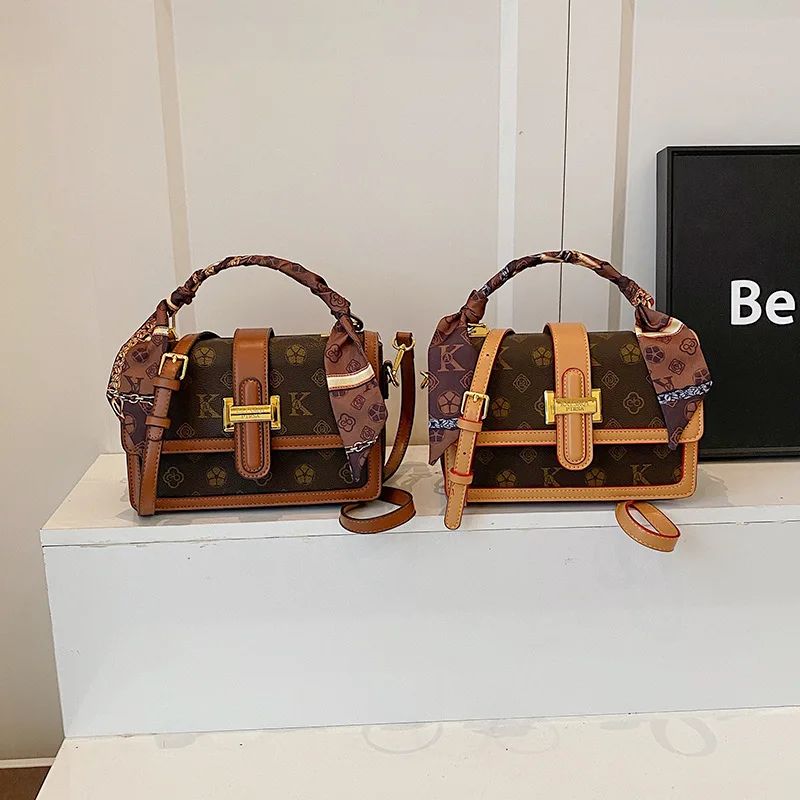 2025 حقيبة مربعة مطبوعة محفظة الكتف المتخصصة للنساء خمر حقيبة كروسبودي لوكس يوم إلى ليلة حقيبة موضة حقيبة رافعة #4