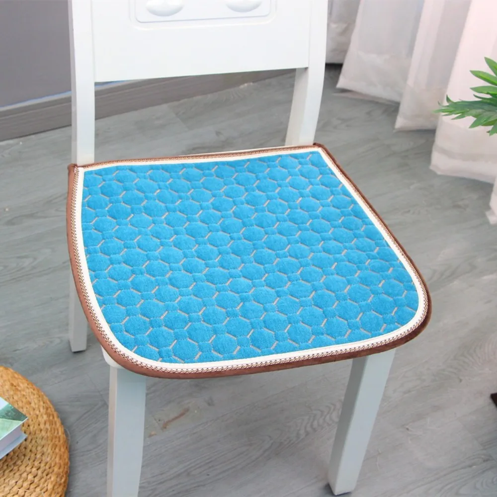 

Creative Comfortable Chair Mat Surface Grid Shape Soft Texture Sofa Cushion Non-Slip Design Square Seat Pad Home Decor