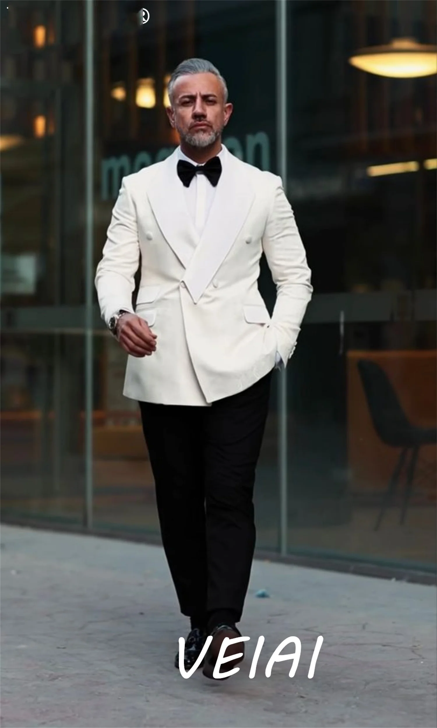 

CustomizedNew Ivory Wedding Suits for Men Double Breasted Blazer Tuxedos Groom Wear trajes elegantes para hombre 2 Piece Coat+Tr