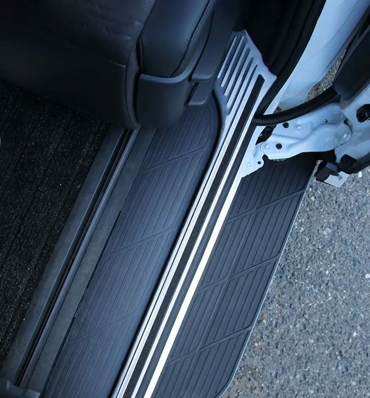 

For Toyota Voxy 90 Series 2021 2022 2023 Stainless side Door Sill Scuff Plate Guard Welcome Pedal Protector Cover car Accessory