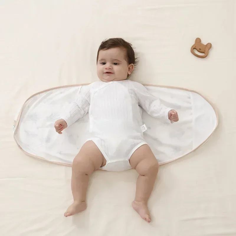 Baby Swaddle Blanket 0-6 Months Strap Protect Belly Baby Sleeping Blanket Wrap for New Born Thin-style for Summer