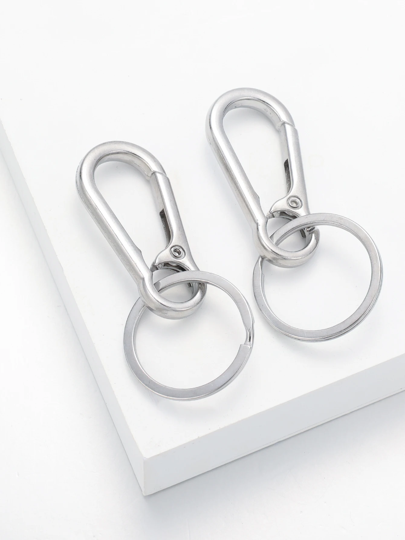 Keychain Seamlessly Crafted Zinc Alloy,no Welding,copper-plated To Resist Corrosion Rapid Rebound Lasting Durability