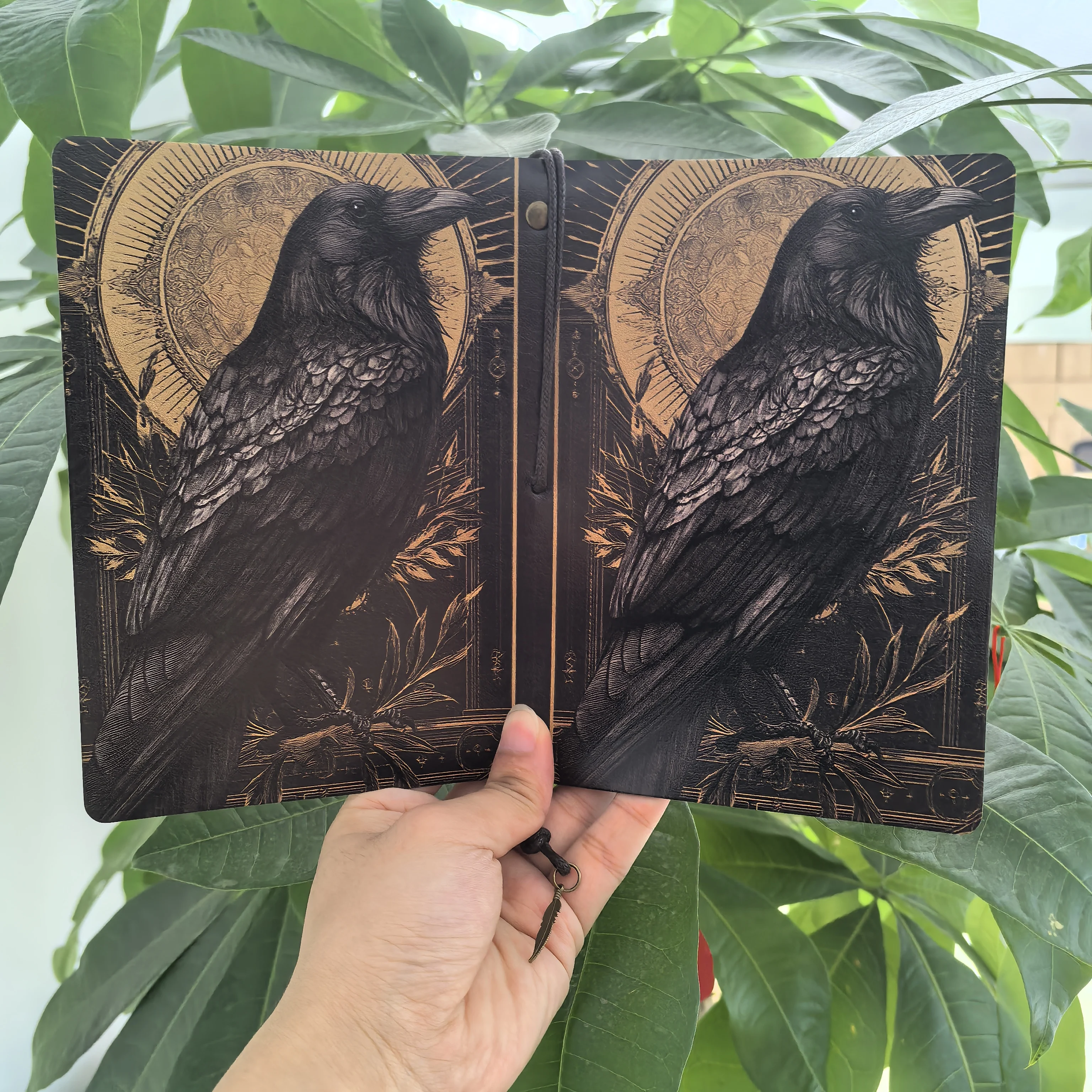 Dark Academia Crow Raven Journal, Ästhetisches Vintage A6 Notizbuch, Scrapbook, Reisetagebuch, Retro Gothic Schreibwaren-Geschenk für Kunstliebhaber – Detail 1