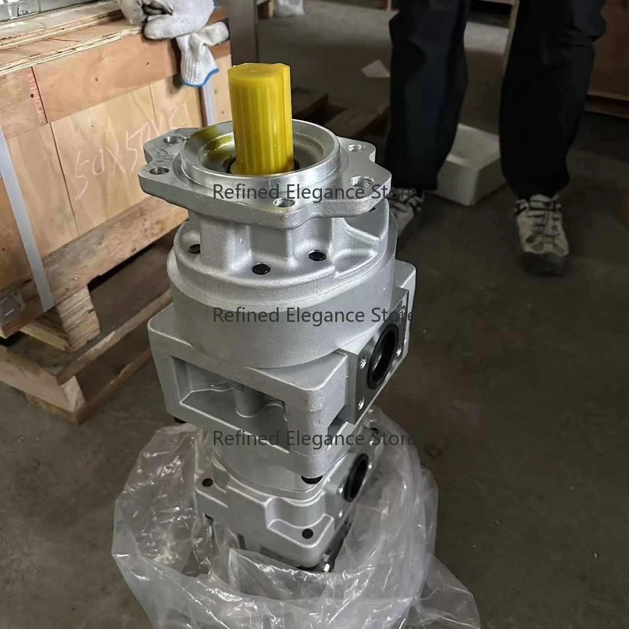 

D375 Bulldozer Hydraulic Pump Assembly 705-58-44050 Heavy-Duty Construction Equipment Compatible