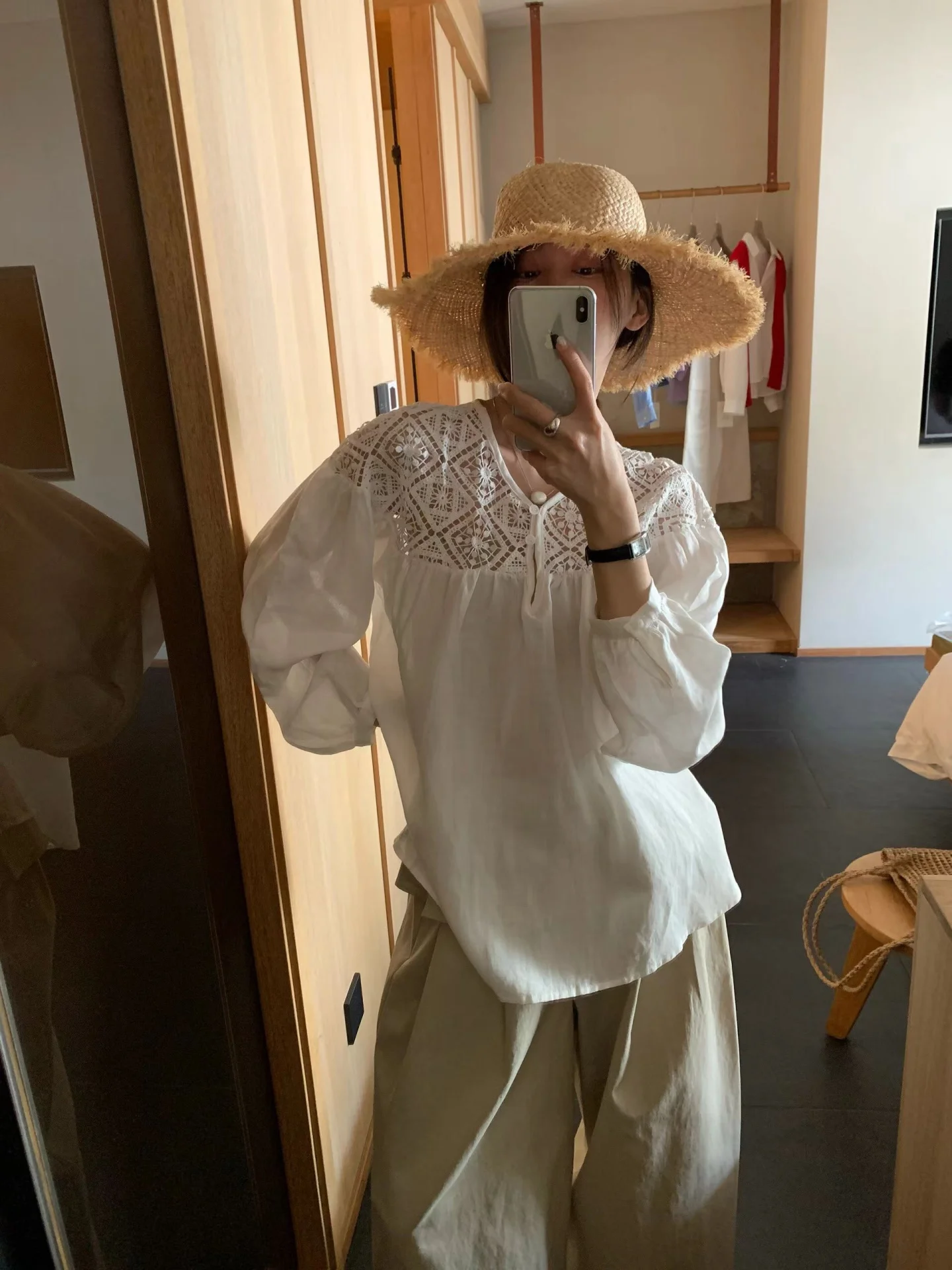 

at Fashion Heavy Embroidery Hollow out Linen Bubble Sleeve Loose Top Women's Casual Style Spring New Loose Shirt