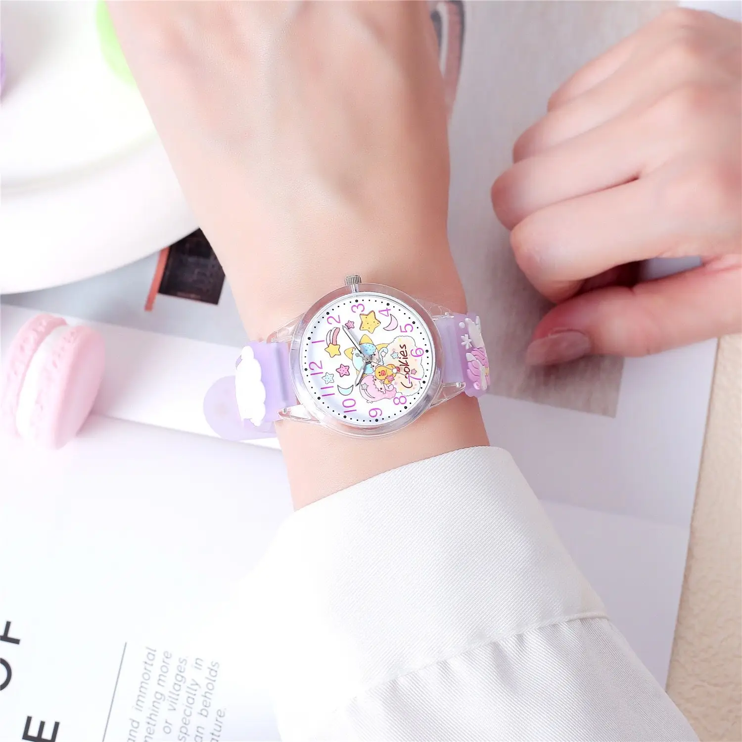 Sanrio Hello Kitty Quartz Watch for Girls Cute Cartoon Design Ideal Festive Gift Fashionable Timepiece