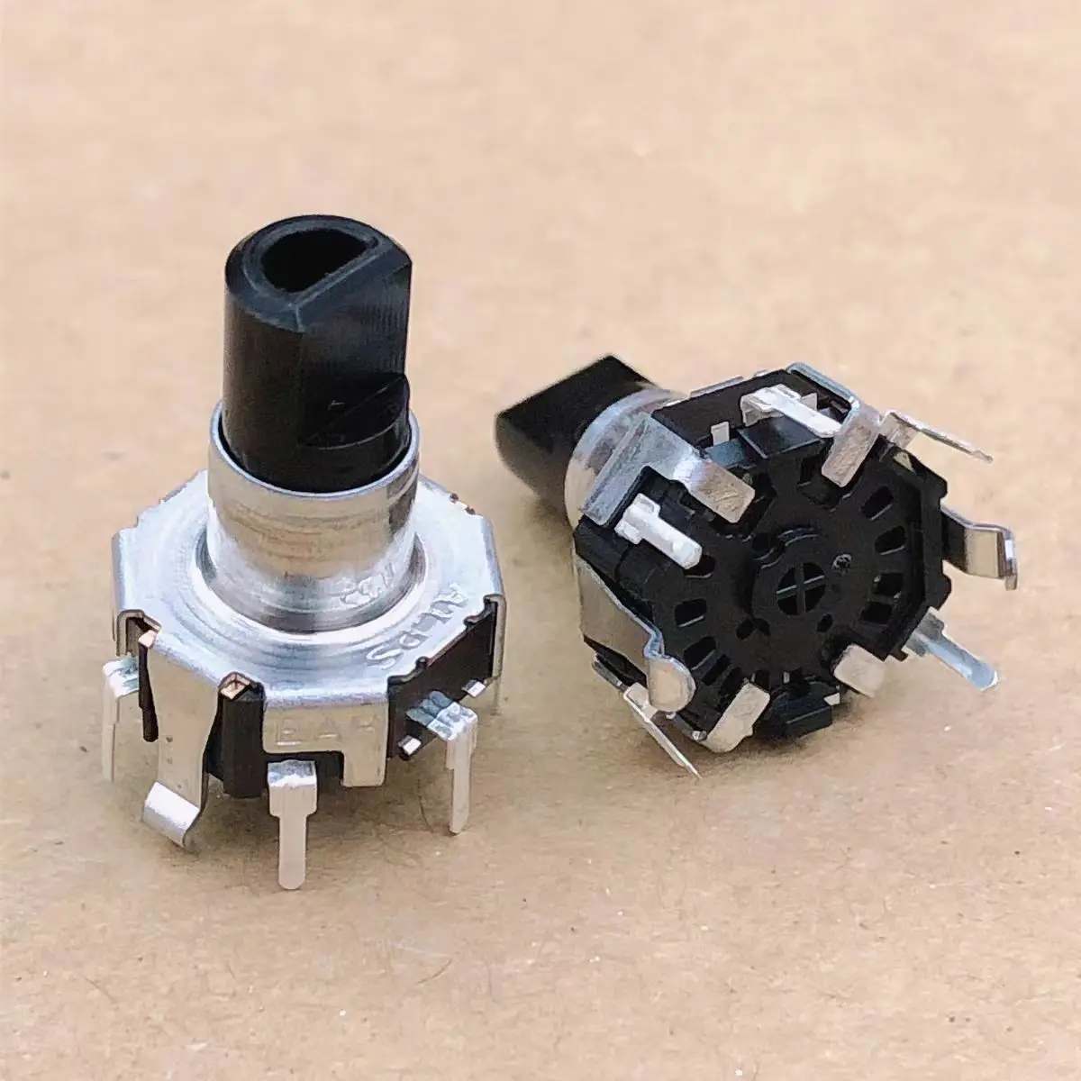 5Pcs/Lot Alpsalpine Original Genuine Rotary Switch Encoder Ec12D1524403 12mm Size Insulated Shaft Type