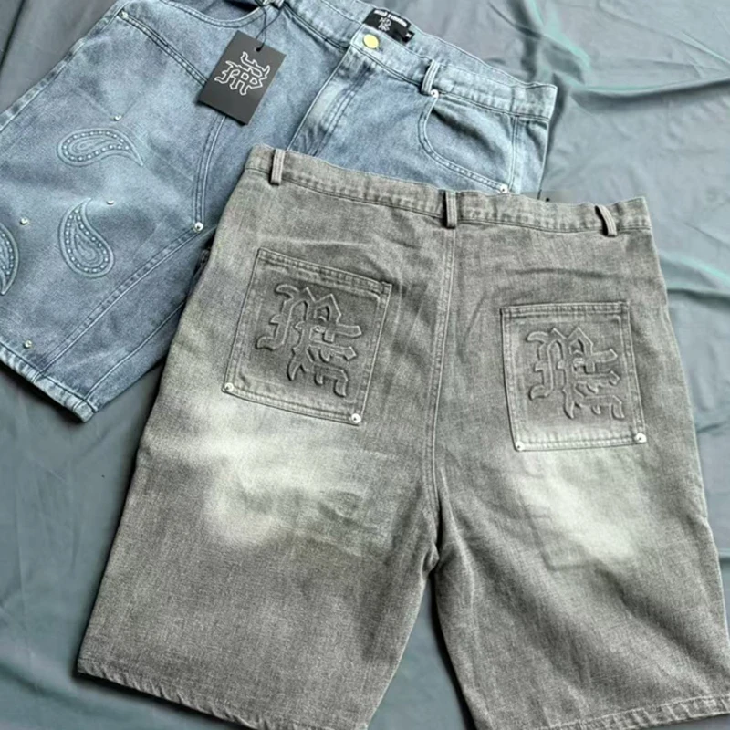 

Джинсовые шорты с реальной фото, смешанные эмоции, с тисненым узором, американские уличные потертые шорты, повседневные джинсы для мужчин и женщин