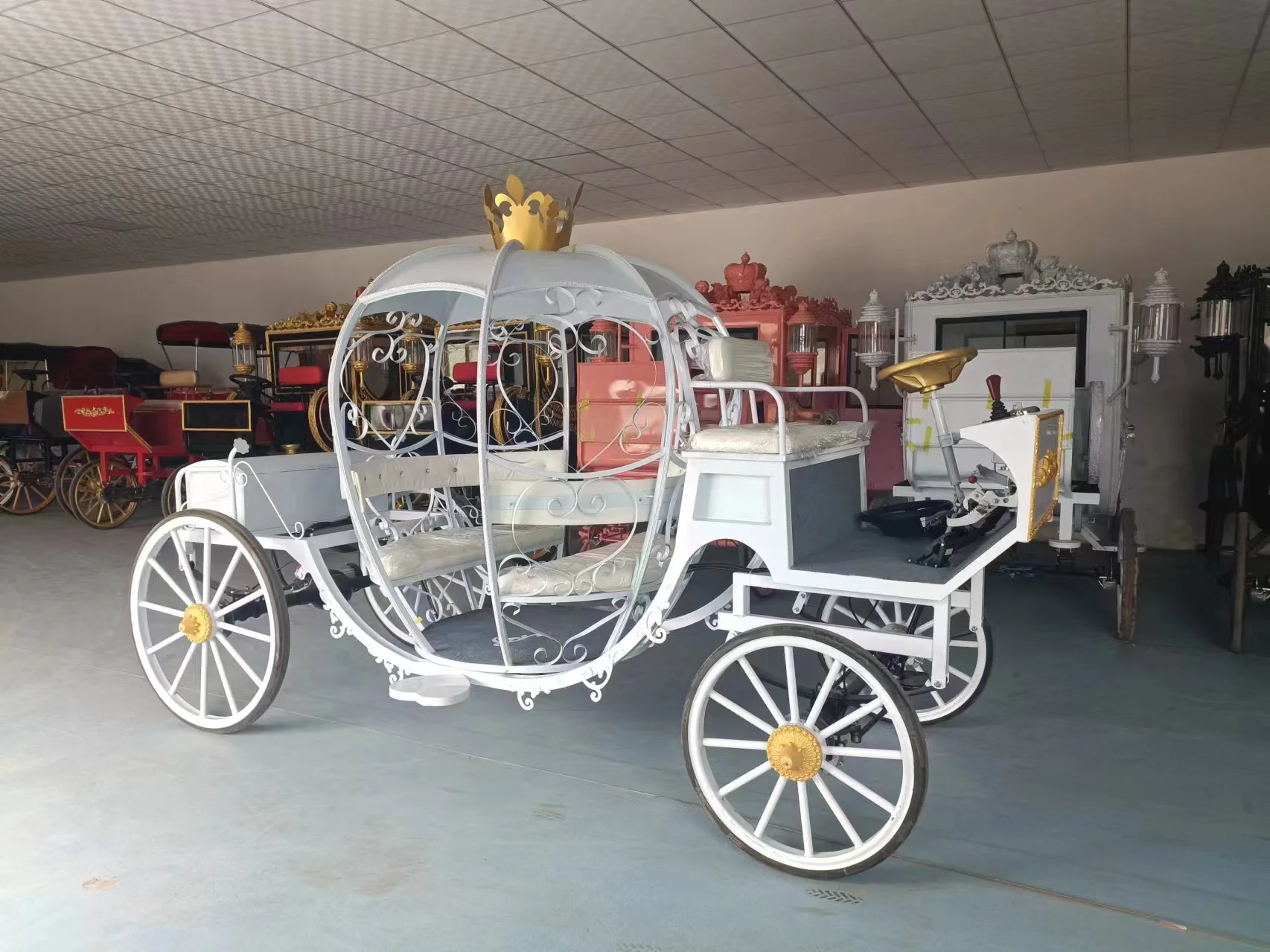 Iron Art Cinderella Pumpkin Carriage Creative Carriage Decoration Outdoor European Carriage Scenic Spot Sightseeing Car
