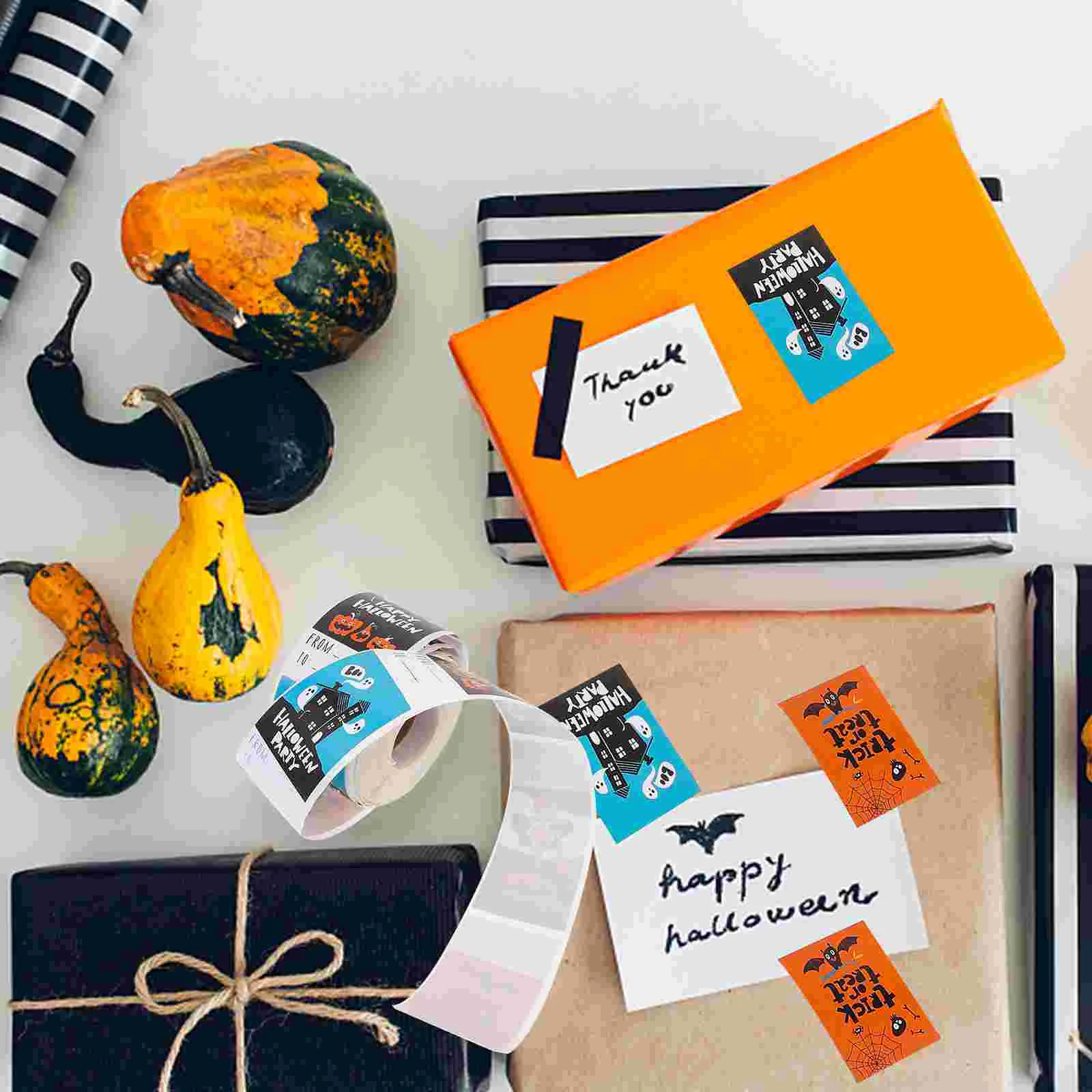 Stickers Gift Labels Sealing for Halloween Round Wrapping Festival Invitation Cards Small