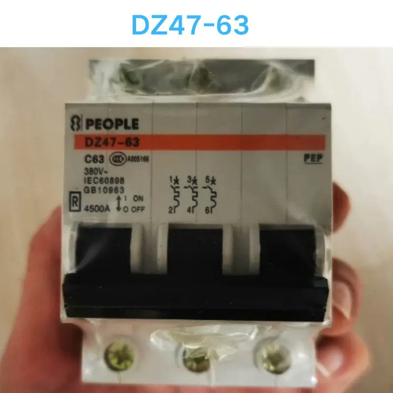 New  Small circuit breaker DZ47-63  Fast Shipping