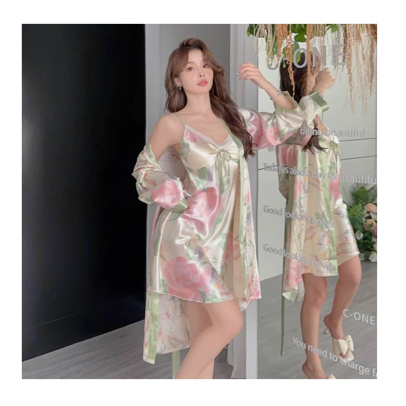 Ladies Spring and Autumn Pajamas Set Long-Sleeved Ladies Sexy Halter Nightgown Printed Simulation Silk Halter Nightgown Robe Set