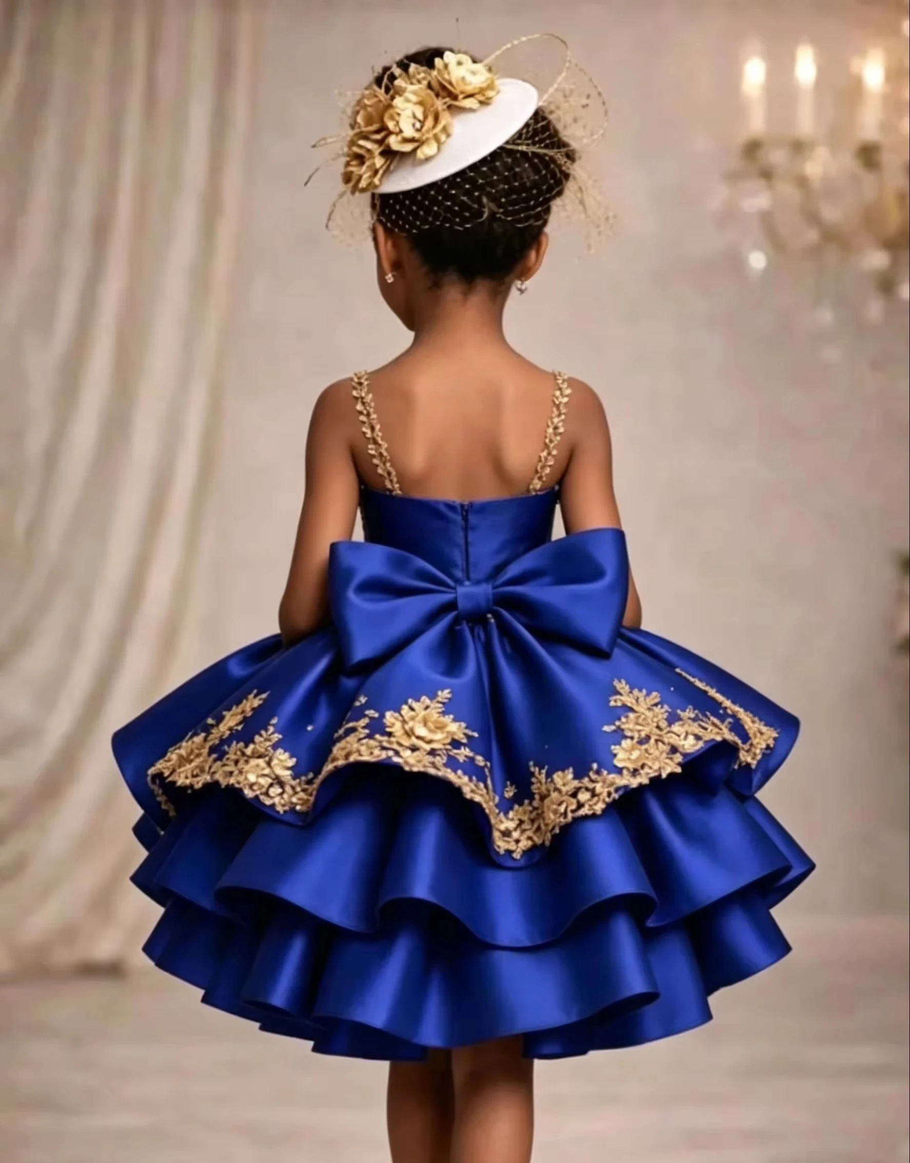 Luxury Satin Flower Girl Dress Lace Applique V-Neck Straps Oversized Bow Tiered Ruffle Skirt Kids Birthday Runway Gown