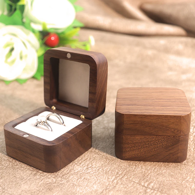 Caja de joyería de nogal, caja de anillo de boda de madera maciza, mesa de almacenamiento de joyería pequeña para anillo de diamante de matrimonio