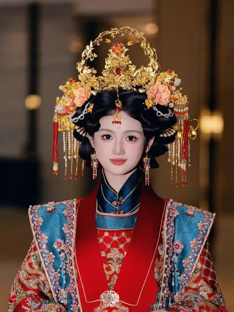Hanfu Bride Ming Dynasty Phoenix Crown Hair Accessories Grand Luxurious Tassel Flower Hairpins Ancient Chinese Wedding Headwear