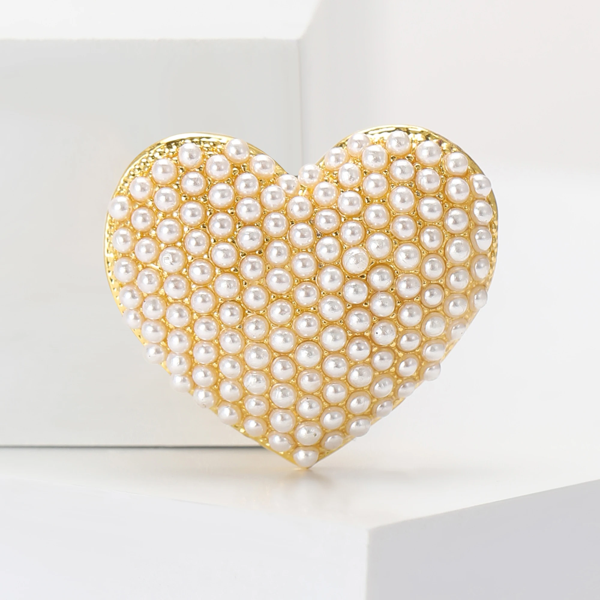 Rhinestone Small Love Pins for Women Unisex Pearl Heart Brooches Event Party Backpack Decoration Clothes Accessories