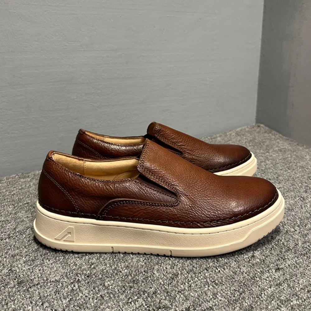 

High-end genuine leather round-toe shoes for men, new style loafers, retro casual leather shoes, soft sole