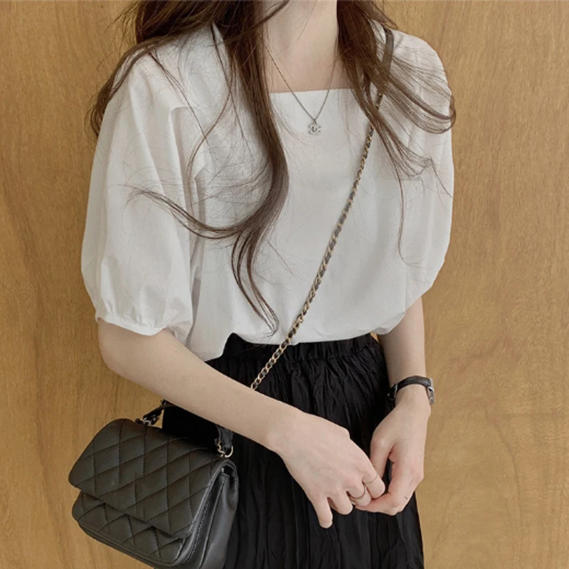เสื้อคอเหลี่ยมทรงบับเบิ้ลเรียบง่ายทันสมัยสำหรับผู้หญิง ฤดูร้อน ลดอายุ สไตล์เกาหลี ผ้าคอตตอนผสม สี