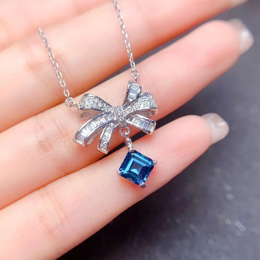 New Sky Blue Ho Topaz Stone Fringe Pendant Necklace Bow Full Diamond Clavicular Chain 925 Silver Lady Sweet Jewelry Gift