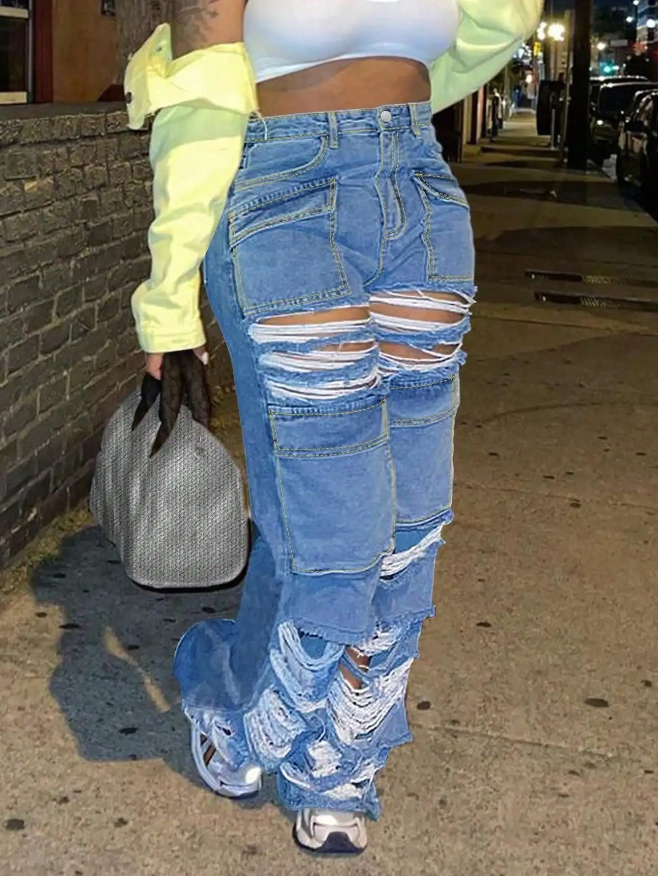 

Women's Relaxed Fit Straight Leg Jean Ripped Jeans