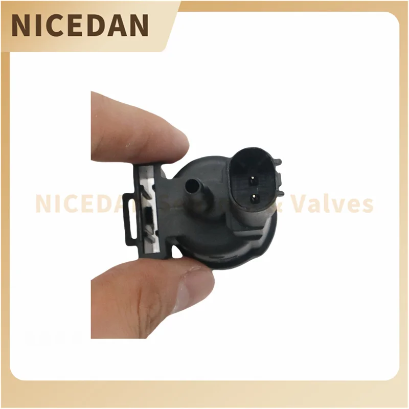 0025401497 Elettrovalvola valvola di spurgo contenitore vapore compatibile per Mercedes Benz 1996-2016 per Smart 2008-2016 Accessori auto