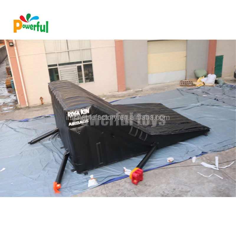 

Indoor Skatepark Inflatable Skateboard Landing Pad Snowboarding Skiing airbag Inflatable Stunt airbag Bmx Jump
