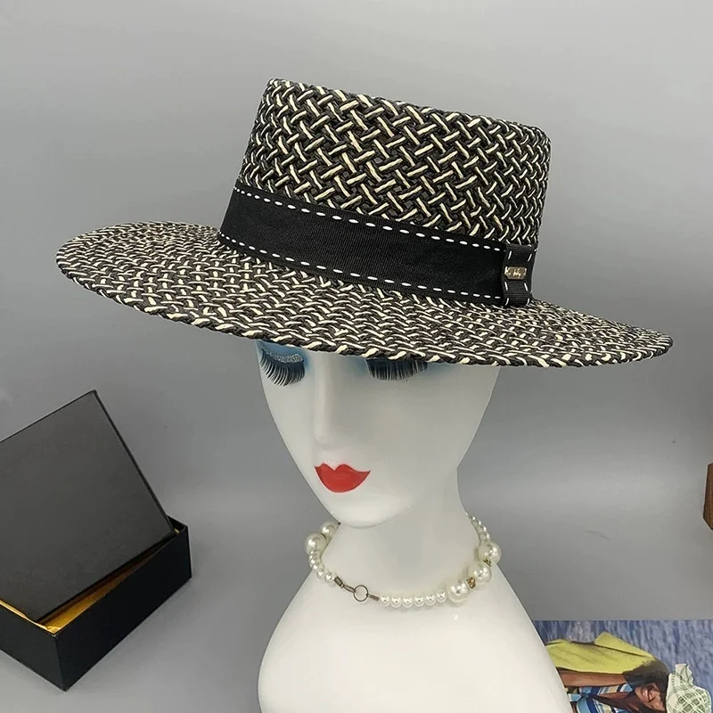 Men's and Women's Openwork Travel Hats: Large Straw Hats for Travel Photography, Outings, and Vacations—Sun Protection Hats