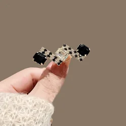 Luxury Geometric White Black CZ Zircon Crystal Brooches for Women Girls Rhinestone Metal Pins Clothing Jewelry Accessories